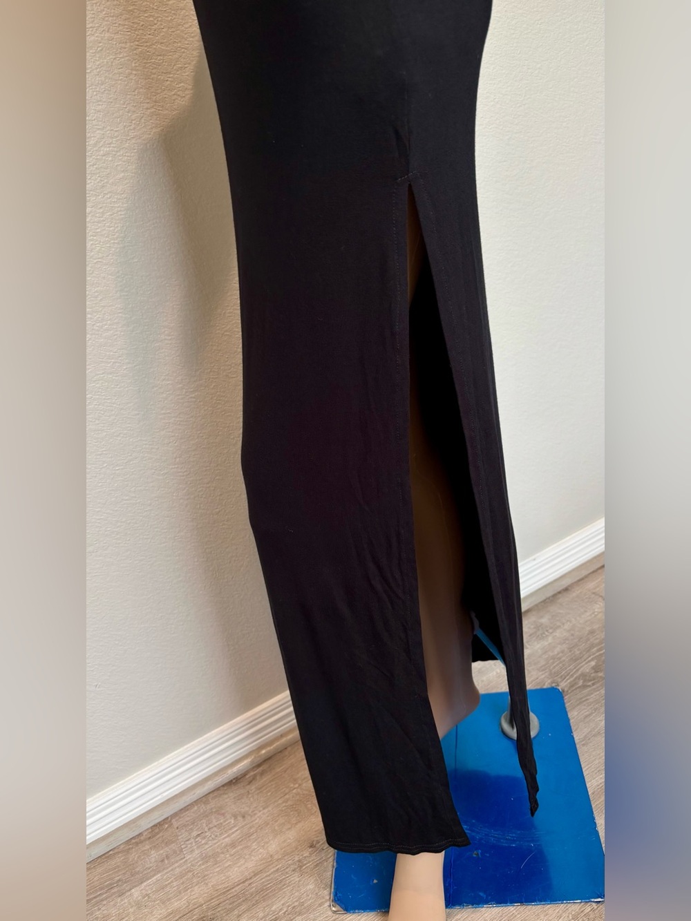 Boohoo Petite Black Side-Tie Spaghetti Strap Maxi Dress NWT - Picture 5 of 15